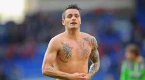 Дебюши ще играе под наем в Астън Вила