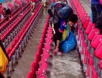 Феновете на Япония почистиха стадиона след мачa срещу Кот д'Ивоар