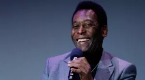 Легендата Пеле отново влезе в болница след припадък