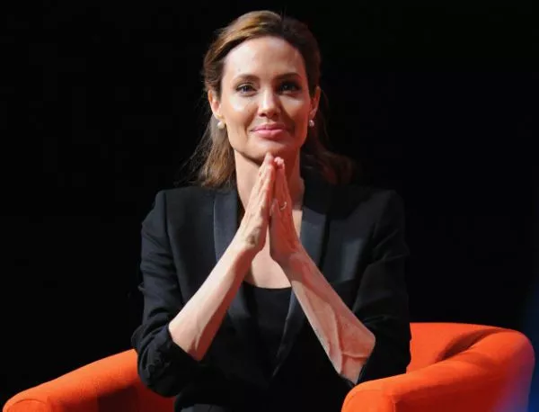 Японци обвиниха Анджелина Джоли в расизъм