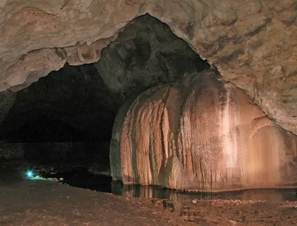 Откриха нова пещера край Ракитово, ще се казва "Властелинът" 