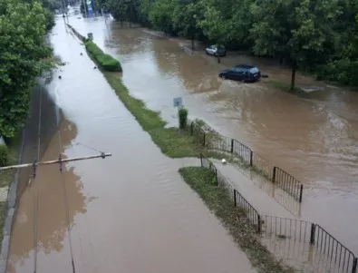 Зараза в Добрич заради наводненията вкара осем души в инфекциозно отделение
