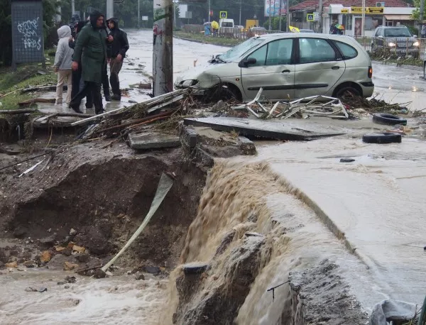 Трагедията във Варна активизира свлачища