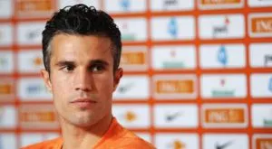 Официално: С пет факса Фенербахче спечели Ван Перси