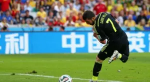 {{ otherArticle[0].article.title }}