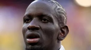 Бранител на Ливърпул аут за 10 дни