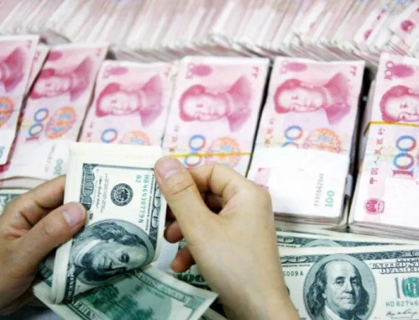 "Газпром" заменя доларите с юани