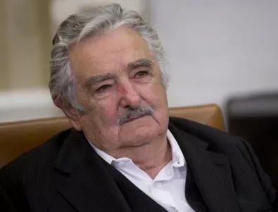 Президентът на Уругвай: Не видях захапване