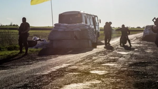 Украинският външен министър подготвя преврат, твърди депутат