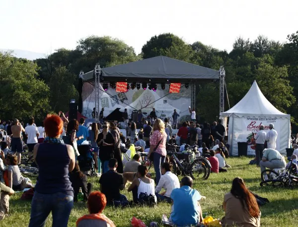 Близо 15 000 души се насладиха на четвъртия A to JazZ фестивал в Южния парк
