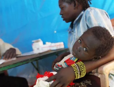 Епидемията от ебола в Западна Африка ще продължи най-малко няколко месеца