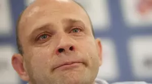 {{ otherArticle[0].article.title }}