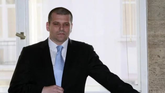 Много ми е трудно да вляза в кожата на подполковник на НСО, приел поръчка за убийство