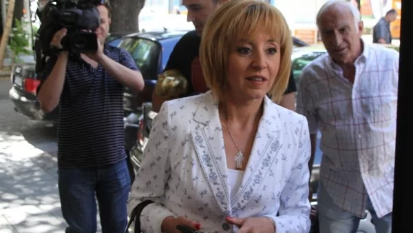 Манолова: Всички ще се борим за преференция