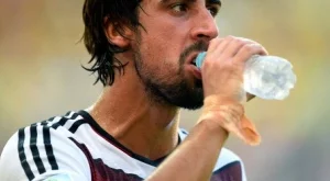 Загубил с 1:7 от Германия заменя Кедира в Реал