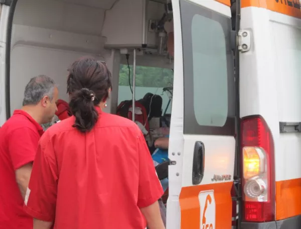 Работници пострадаха при токов удар край Банско 