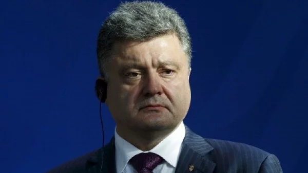 Порошенко: Само с военни средства няма да успеем