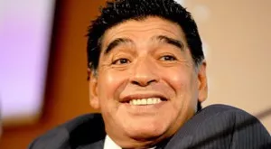 ВИДЕО: Приключил ли е дон Диего с белия прах?