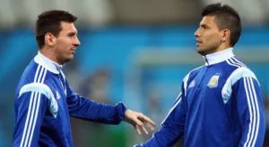 ВИДЕО: Меси и Агуеро срещу елените на Дядо Коледа 