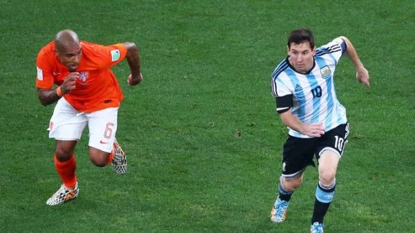 Аржентина на финал, стъпка "лалетата" след дузпи 