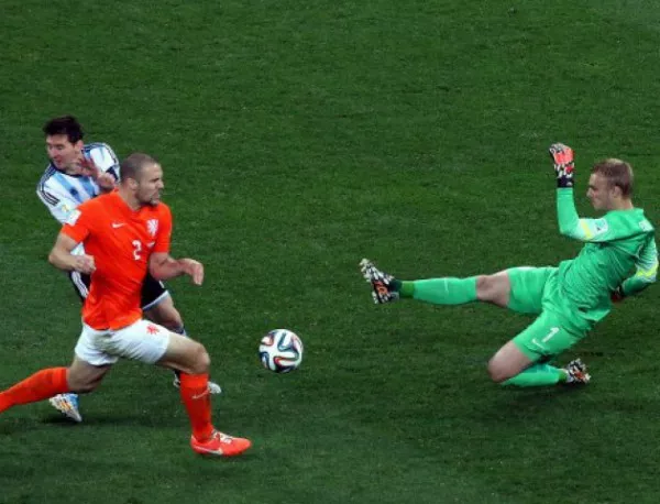 Оуен: Сега не е чудно защо Ван Гаал пусна Крул срещу Коста Рика