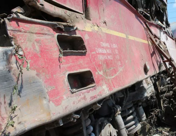 В изгорелите вагони на влака София - Бургас нямало аларма за пожар 