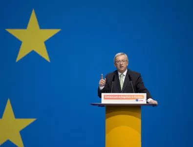 Юнкер подкани всички в ЕС да развръзват кесиите за бежанците