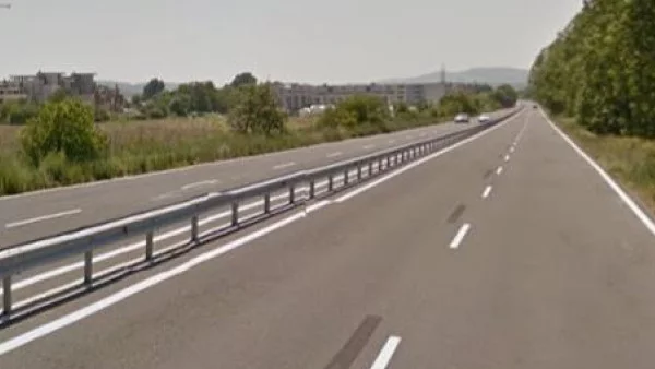 Пътищата в страната са предимно сухи