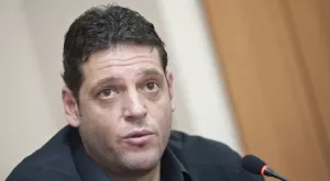 Константинов тръгна с успех в националния отбор