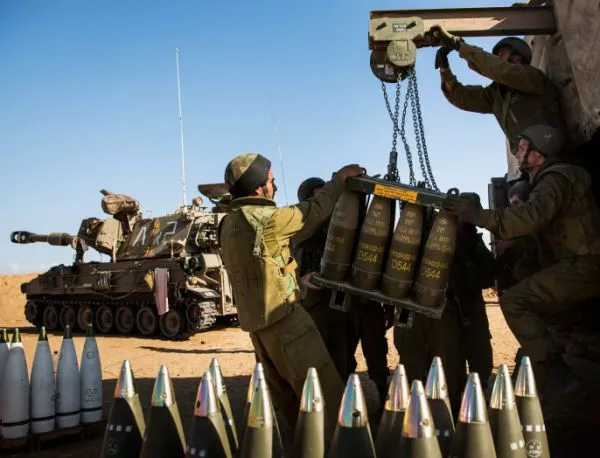 Израелската армия е готова да се намеси в сирийския конфликт, за да спаси бежанците