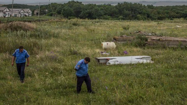 Останаха девет неидентифицирани жертви от взривения MH17