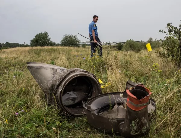 По 5 хил. долара обезщетение на човек за MH17, Лондон иска засилване на санкциите срещу Русия