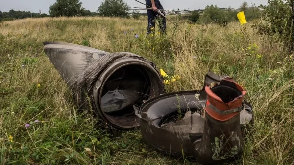 По 5 хил. долара обезщетение на човек за MH17, Лондон иска засилване на санкциите срещу Русия