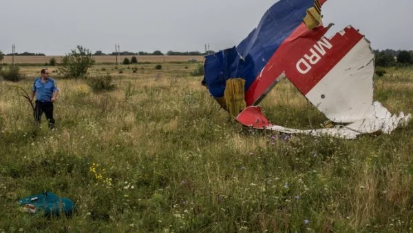 Г-7 поиска от Русия да си признае за сваления малайзийски самолет