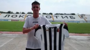 Локо (Пд) гони единствения си чужденец