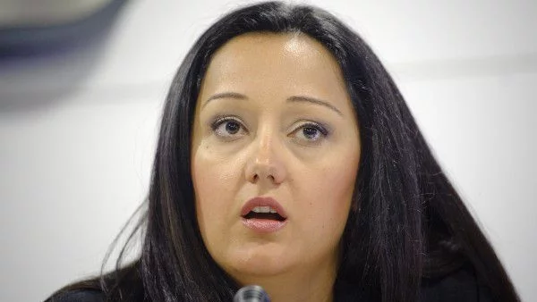 Лили Павлова е най-разпитваният министър в парламента