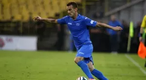 {{ otherArticle[0].article.title }}