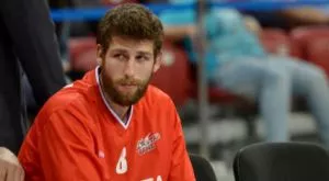 Наш баскетболен национал подписа в Гърция