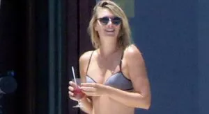 Шарапова се разголи и показа на Гришо какво е изпуснал (СНИМКИ)