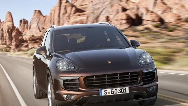 Това е фейслифтът на Porsche Cayenne