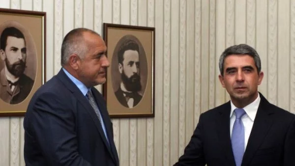 Бойко Борисов отрече да има война с Плевнелиев