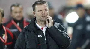 Стойчо е без милост към "сини" дебютанти