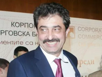 Цветан Василев няма да се върне скоро в България, твърди адвокатът му