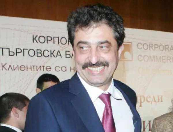 Цветан Василев си призна, че се е сдушил с Пеевски за своя изгода