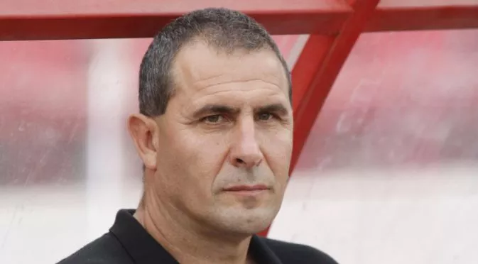 Футболистите на "Левски" не искат Херо за треньор