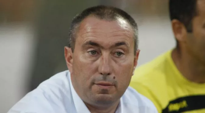 Стоилов: Дойдох в отбора, защото видях страданията на феновете на Казахстан