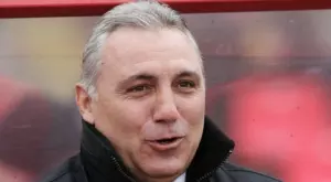 {{ otherArticle[0].article.title }}