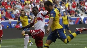 Бешикташ - Арсенал е дербито в плейофите за Шампионска лига