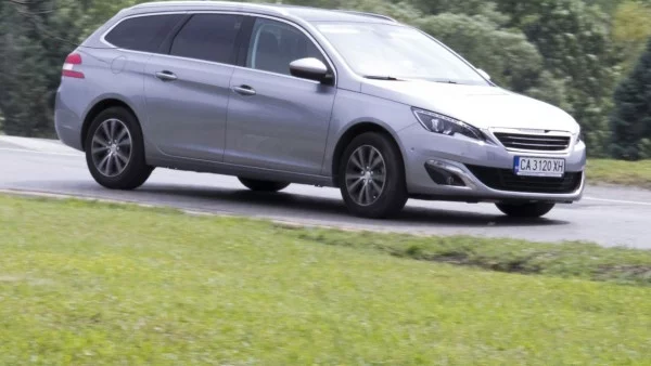 Peugeot 308 SW 1,2 e-THP: Щафетно бягане (тест-драйв)