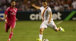 Франческо Тоти наказа Реал (Мадрид)